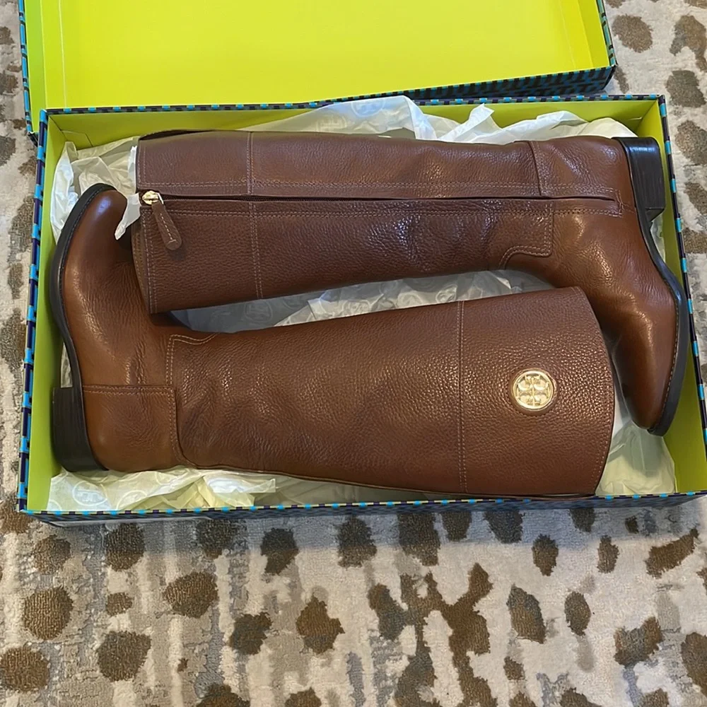Tory Burch “Junction” Brown Leather Riding Boots – Size 7, Box Included